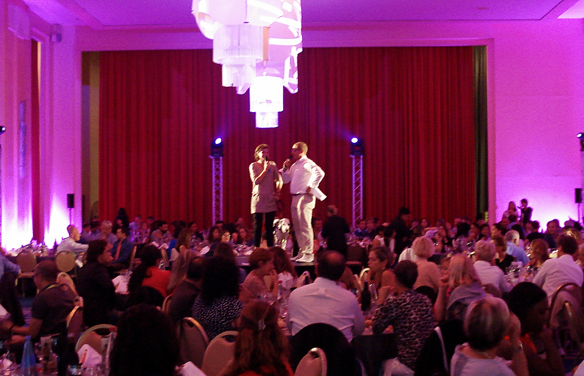 Promover valores positivos haciendo buena televisión