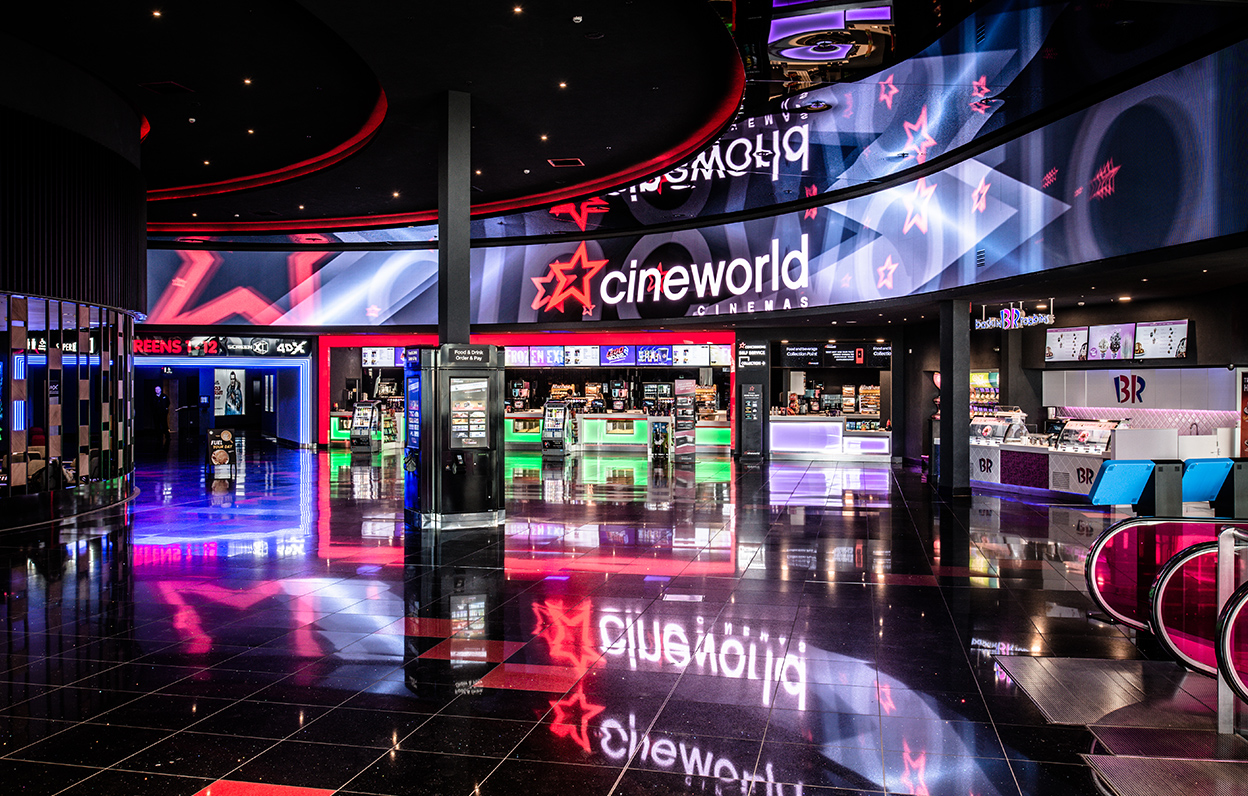 Cineworld Group opta por la familia RealLaser de proyectores láser RGB de Christie para equipar sus mejores salas de cine repartidas por el mundo