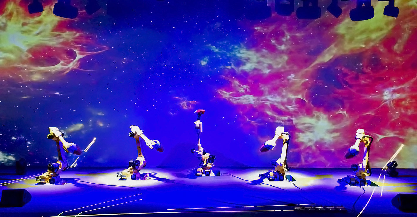 Proyectores láser y soluciones de procesamiento de imagen de Christie en el primer parque temático de robots del mundo: el Gyeongnam Masan