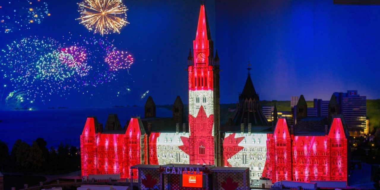 La nueva atracción de Toronto lleva a los visitantes a una exploración inmersiva en miniatura por todo el país con la ayuda de los proyectores Christie