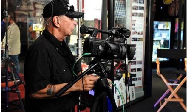 Steve Wargo elige las cámaras CONNECTED CAM de JVC para la serie Idol Chat