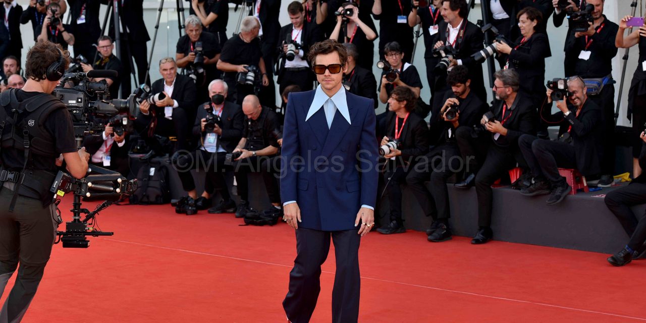 Harry Styles, Olivia Wilde, Nick Kroll, Florence Pugh, Chris Pine, Sydney Chandler y Gemma Chan desfilan por la alfombra roja del Festival de Venecia con «Don’t Worry Darling”. Foto ©M. Angeles Salvador