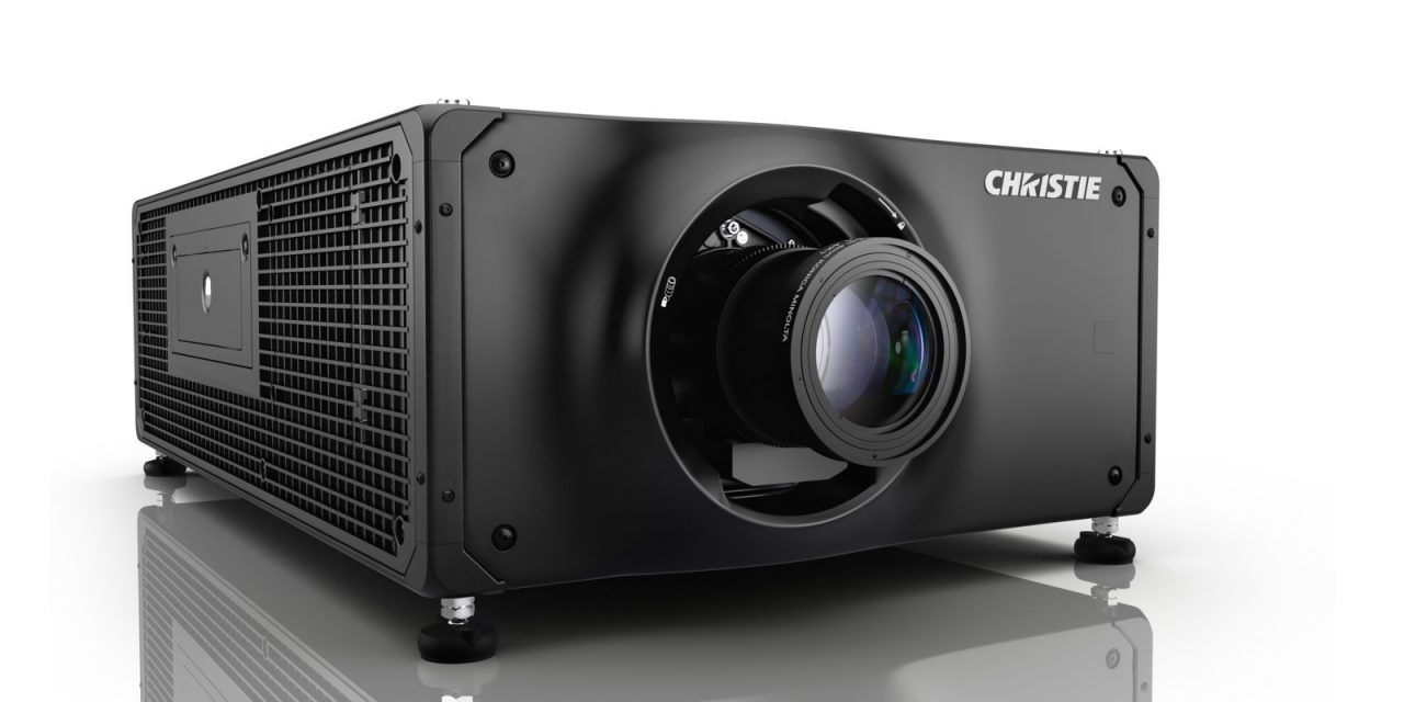 La gama de proyectores RealLaser para cine de Christie incorpora dos nuevos modelos RGB de alta eficiencia y un proyector xenón de gran fiabilidad