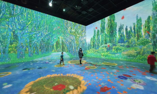 Los proyectores Christie y Design Silver Fish ofrecen imágenes fascinantes en la mayor exposición coreana de arte multimedia