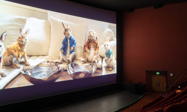 La mayor pantalla de cine del Distrito de los Lagos inglés se actualiza con el proyector de cine láser puro Christie CP4455-RGB