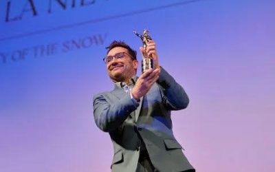 J. A. BAYONA  APLAUDIDÍSIMO  EN  EL FESTIVAL DE CINE DE MAR DEL PLATA