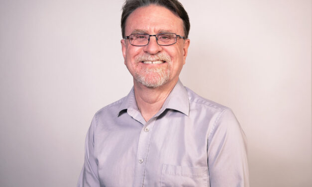 Premio Científico y Técnico de la Academia de las Artes y Ciencias Cinematográficas a Mike Perkins, de Christie, por el sistema de proyección Christie E3LH Dolby Vision Cinema