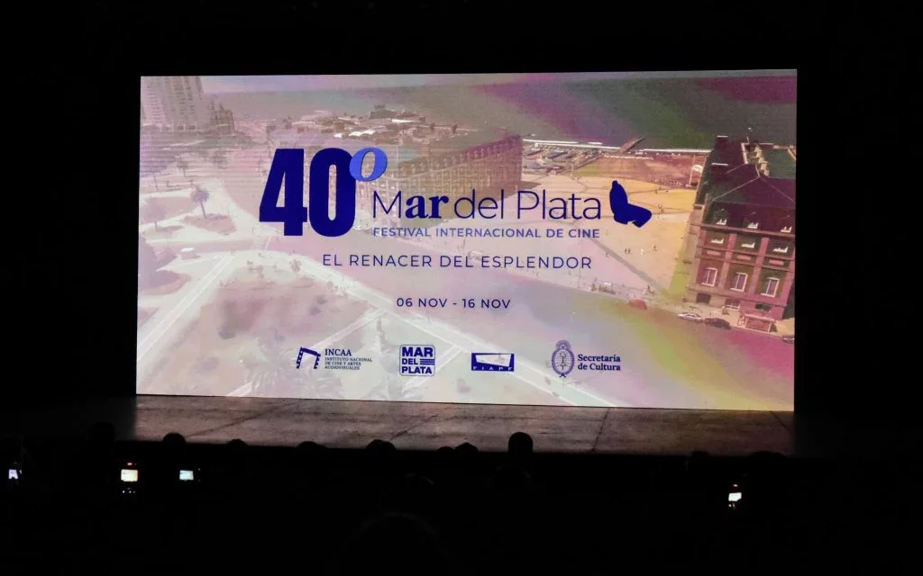 MAR  DEL  PLATA  SE  PREPARA